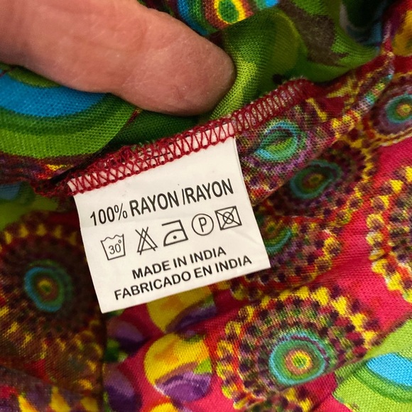 🎉SALE🎉Vibrant Multicolor Patterned Shorts - Picture 11 of 13